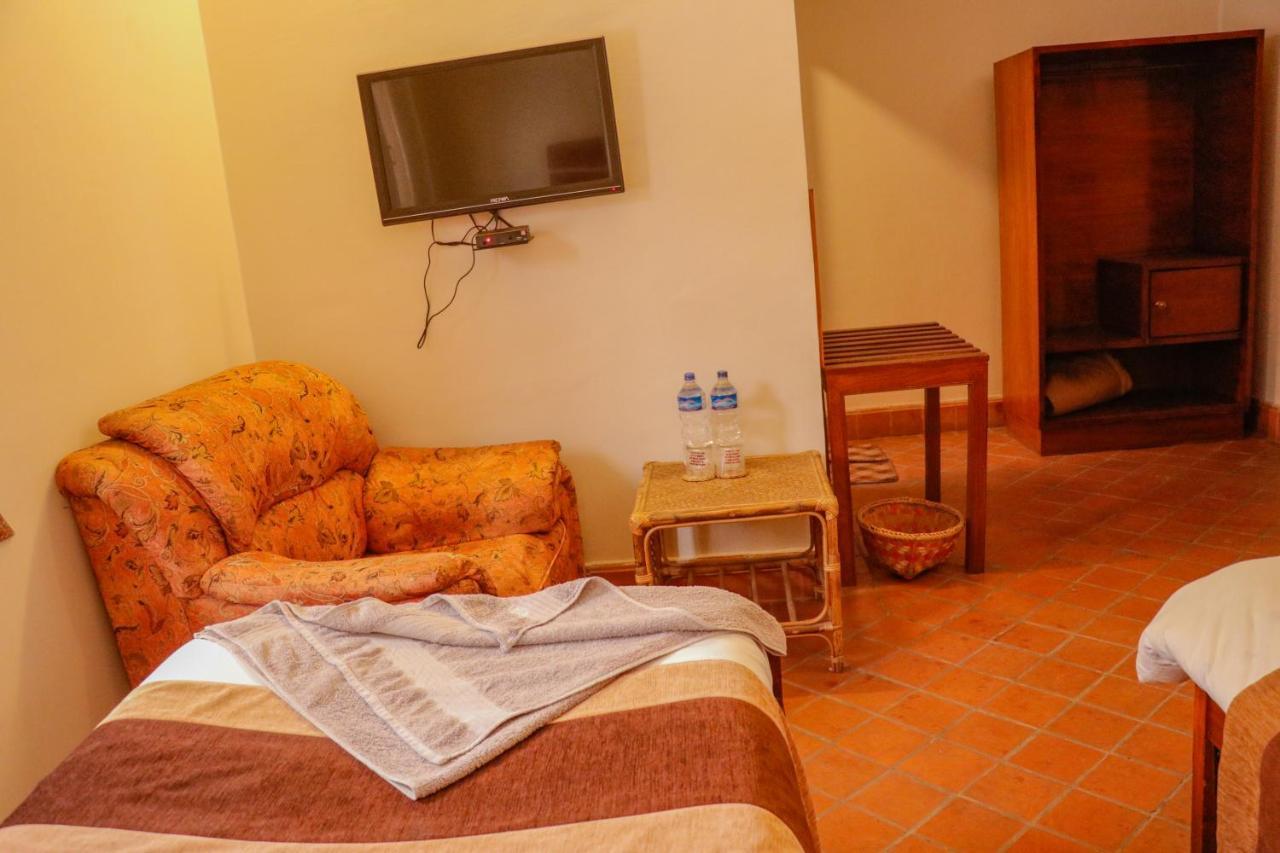 Hotel Thorongla Thamel Kathmandu Exterior photo